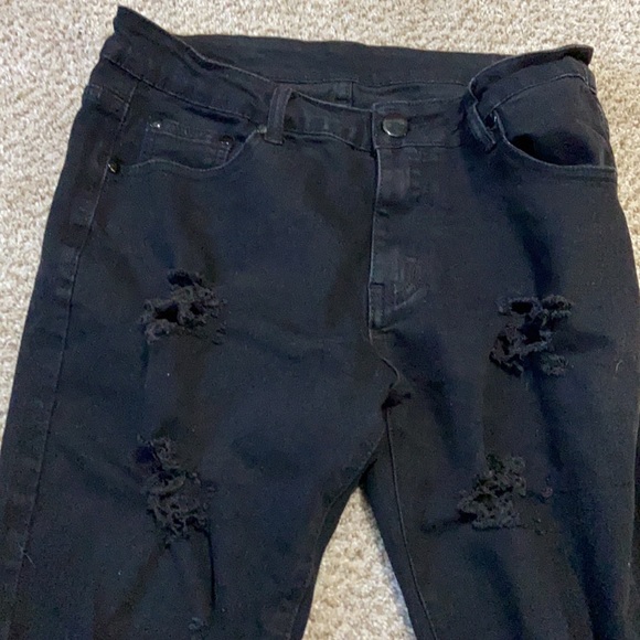 Black Ripped Jeans Size 30 lightly used - Picture 2 of 4